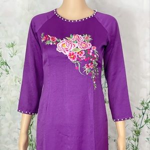 Áo dài lụa Tây Thi thiết kế, New Vietnamese
size 2M 2L, 2 XL, 2XL 3XL Vietnam
